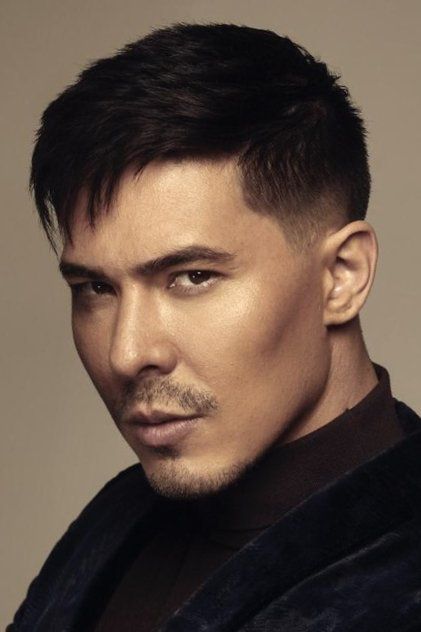 Lewis Tan