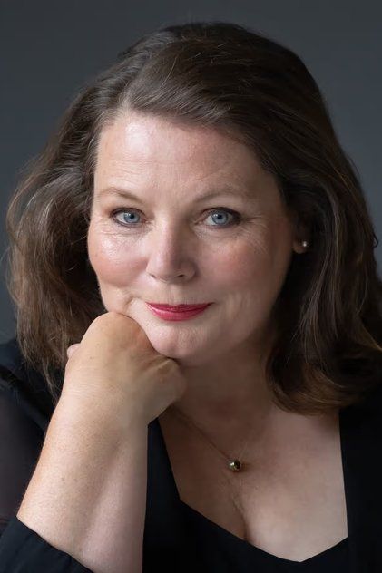 Joanna Scanlan
