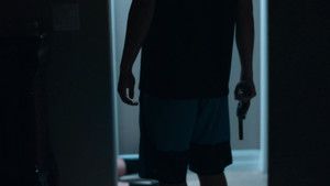 S1E1