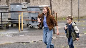 S1E1