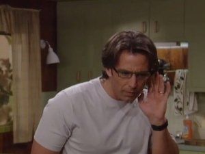 S1E9