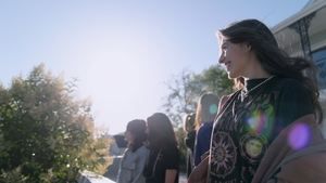 S1E1