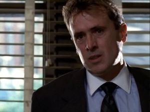 S1E9